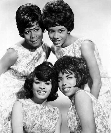 The Marvelettes photo 2